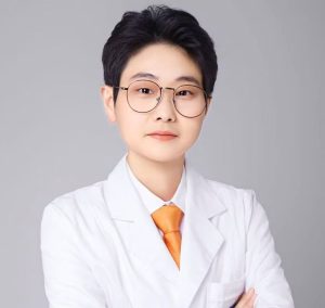 蒋燕 医生，种植主任/主治医师，深圳曼奇奥口腔诊所